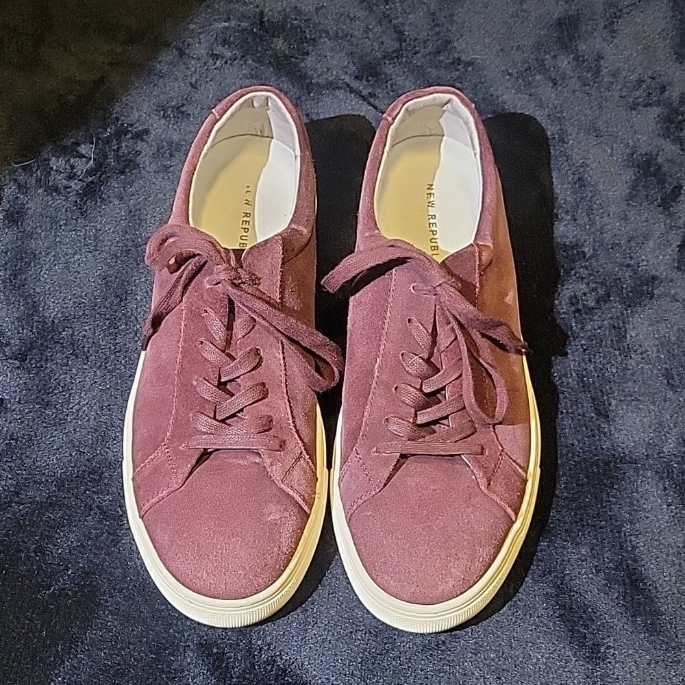 New Republic Burgundy suade sneakers. Size 11